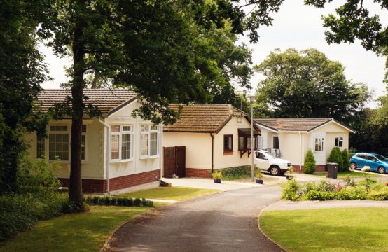 Tingdene Country Lodge, 46 x 20 &#8211; Trowbridge Lodge (No 74)